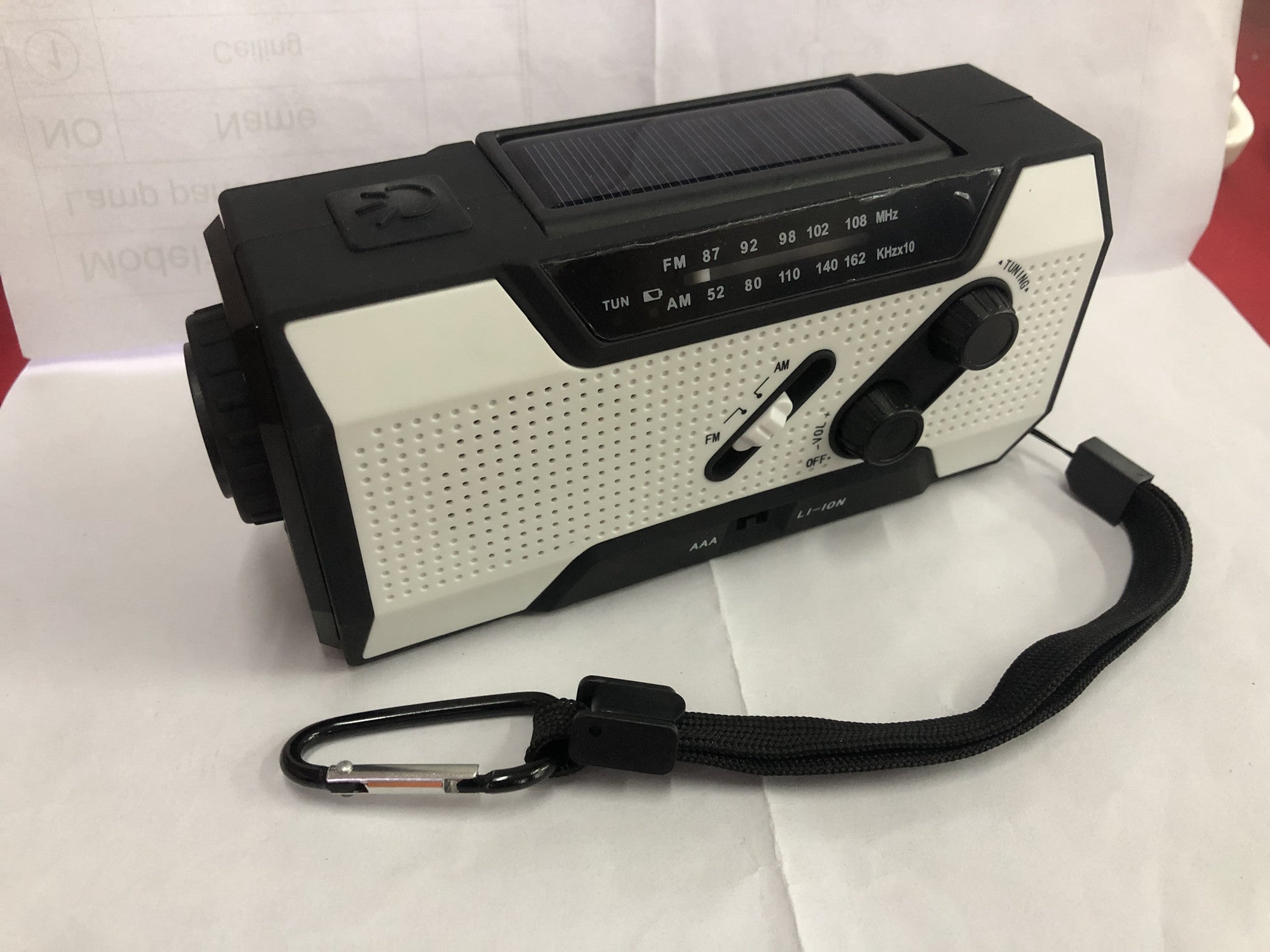 Online Planet SolarGuard™ – Solar-Kurbelradio mit Powerbank & LED